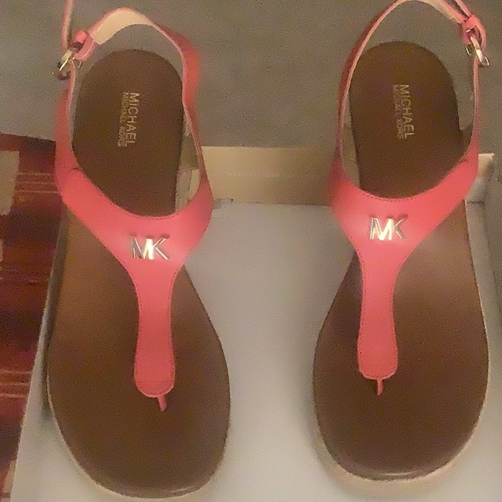 Michael Kors Laney Thongs